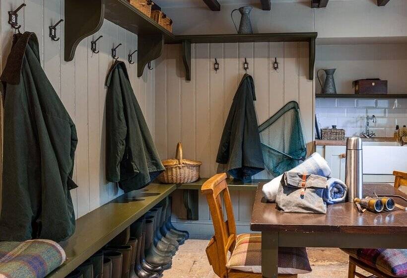 ホテル Lord Crewe Arms