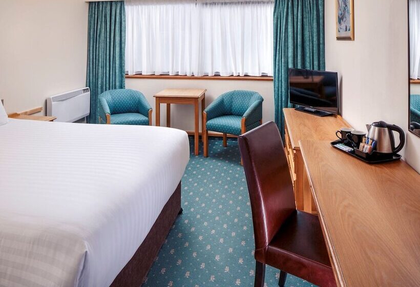 فندق Mercure Livingston