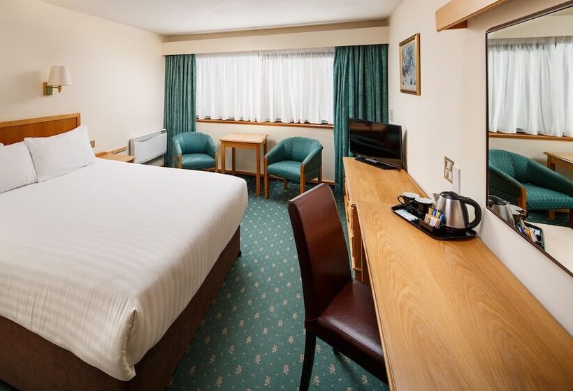 فندق Mercure Livingston