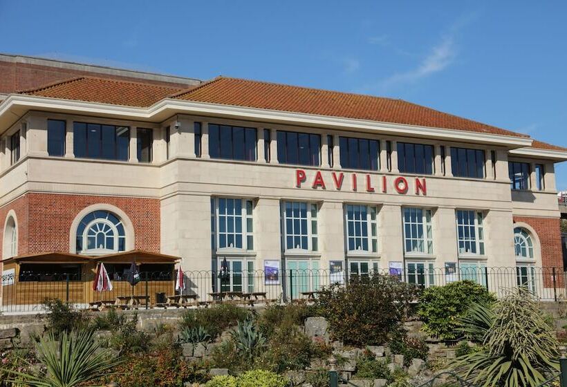 هتل Norfolk Royale