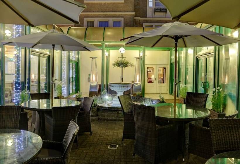 هتل Norfolk Royale