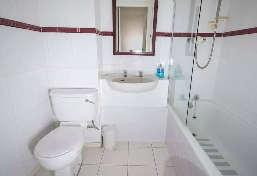 فندق Northop Hall