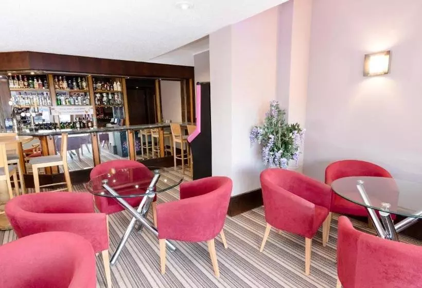 בית מלון כפרי The Norwich