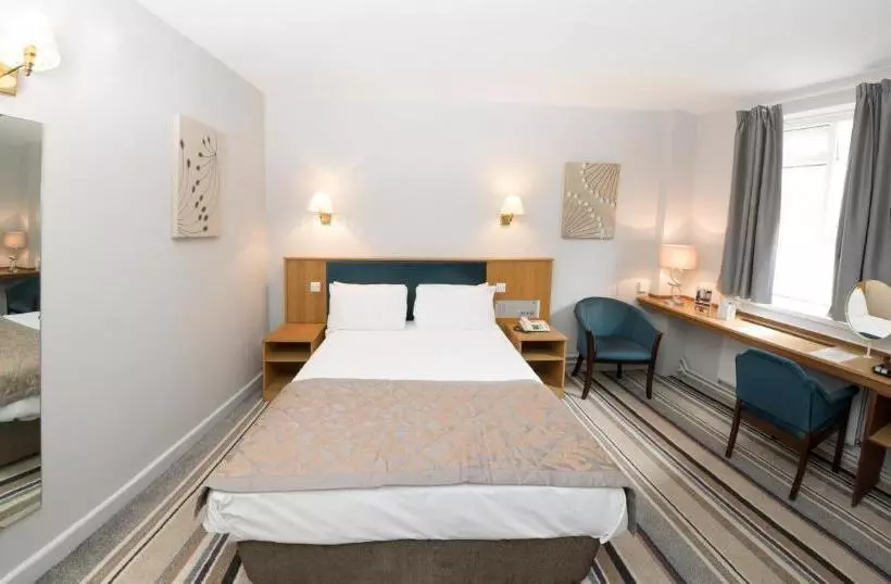 בית מלון כפרי The Norwich