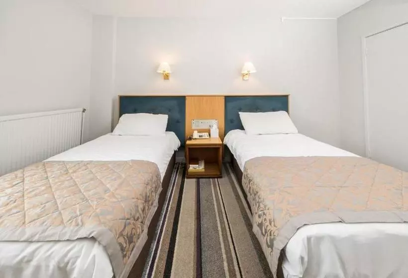 בית מלון כפרי The Norwich