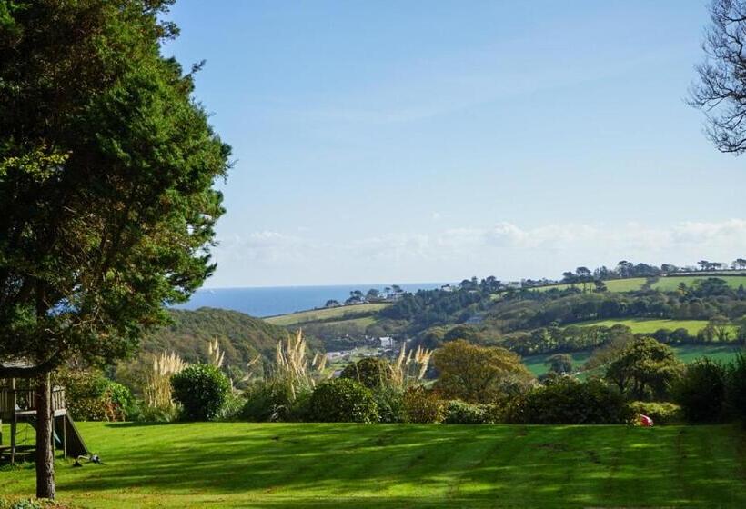 בית מלון כפרי Penmorvah Manor