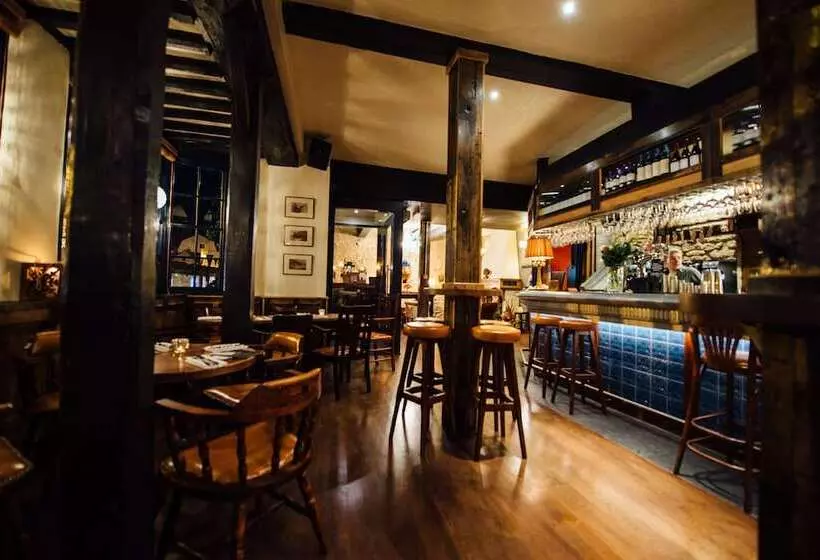 Отель The Blue Boar