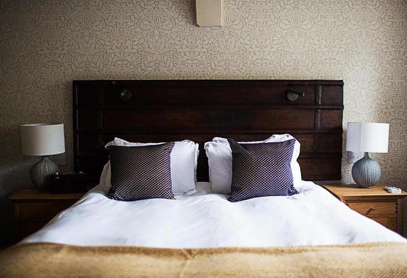 酒店 The Blue Boar