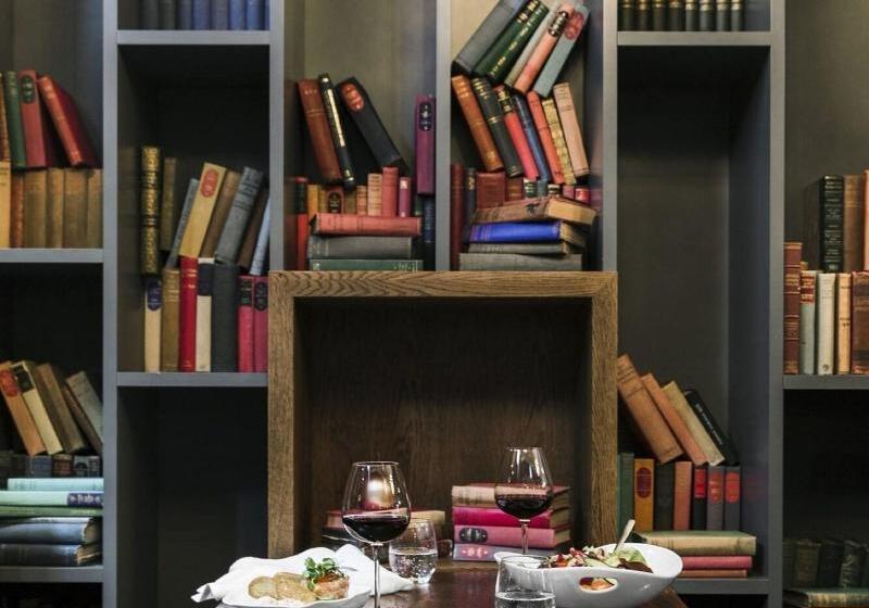 The Lodge Hotel Putney