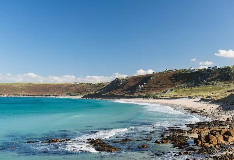 Отель The Old Success Inn