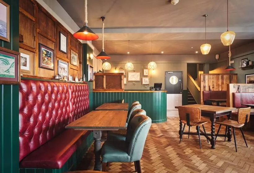 Отель The Old Success Inn