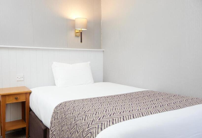 Lamb Hotel By Greene King Inns