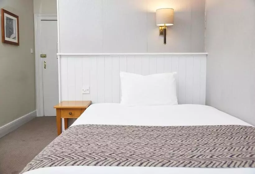 Lamb Hotel By Greene King Inns