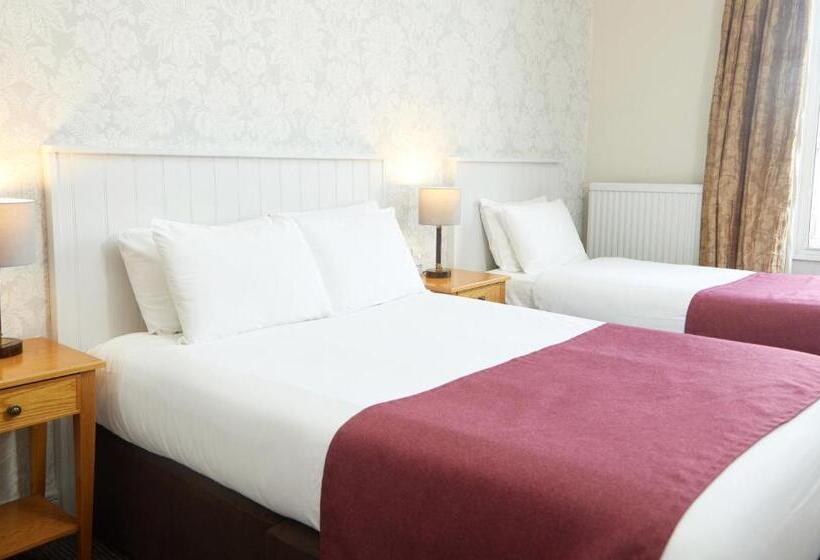 Lamb Hotel By Greene King Inns