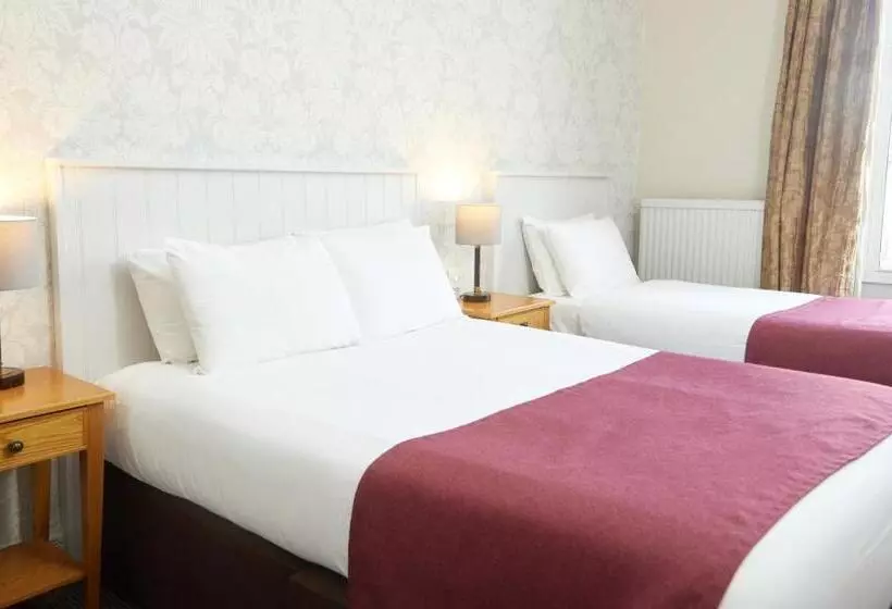 Lamb Hotel By Greene King Inns