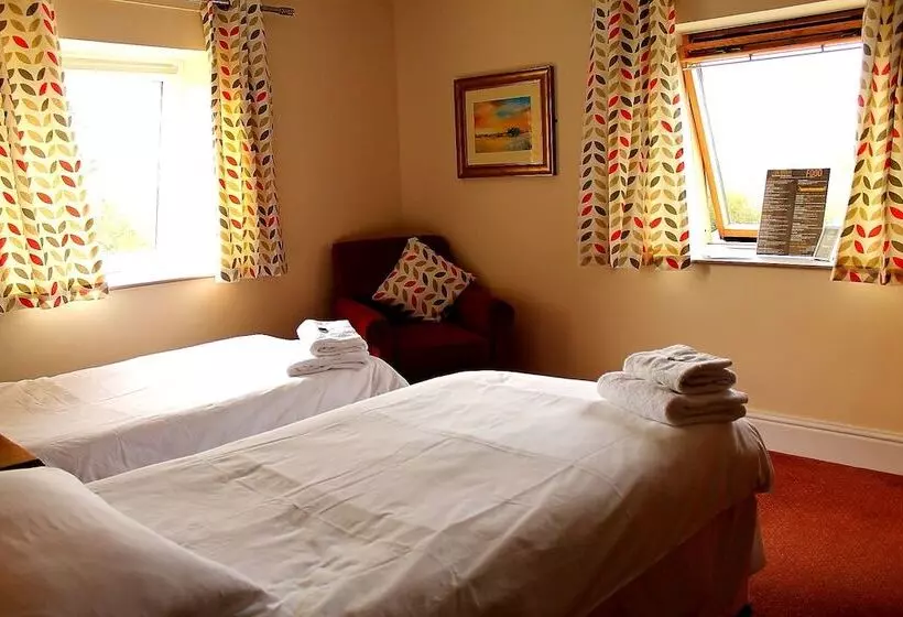 The Menai Hotel And Bar