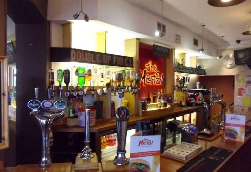 The Menai Hotel And Bar