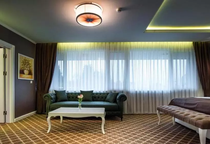 בית מלון כפרי Arpezos