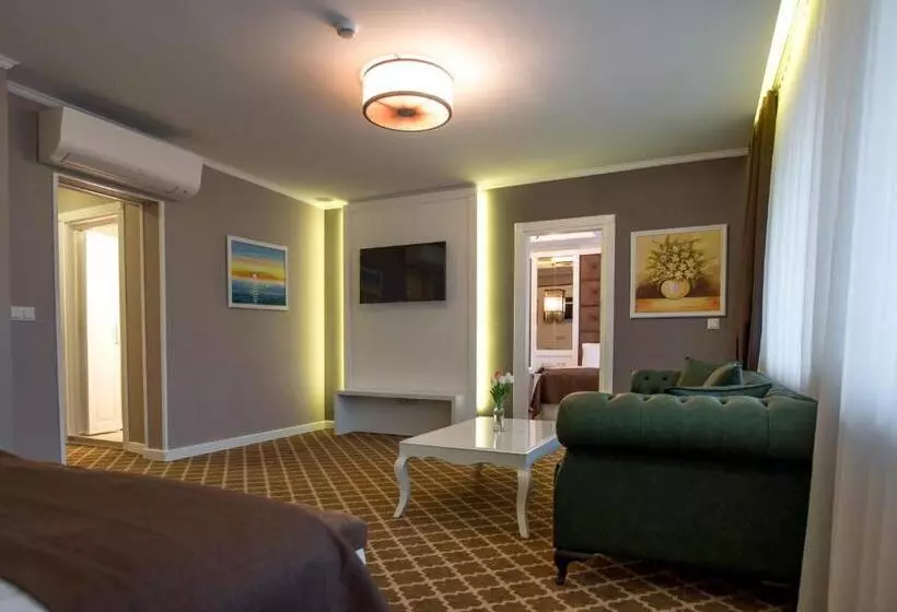 בית מלון כפרי Arpezos