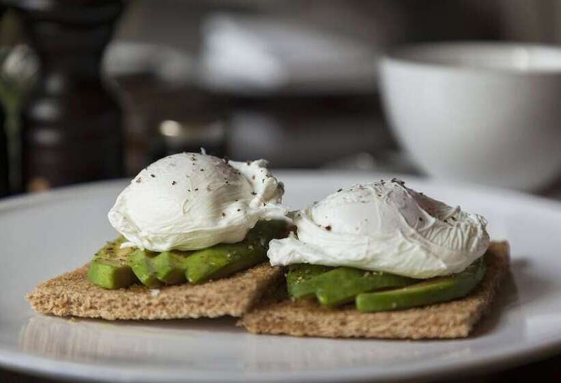 هتل Roseate House London