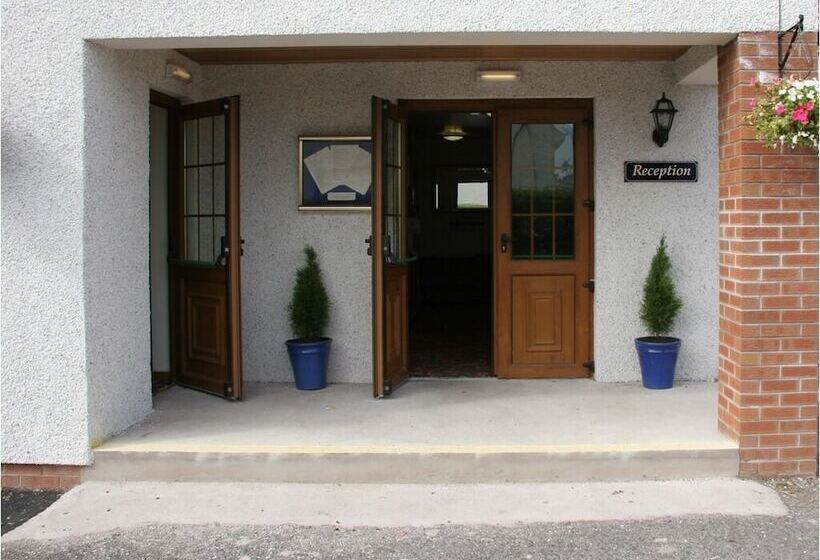 Hotel Solway Lodge