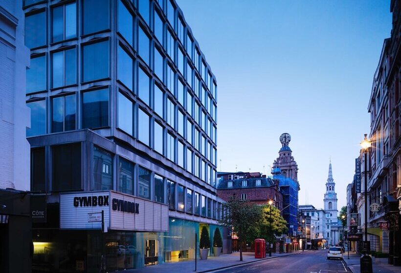 فندق St Martins Lane London