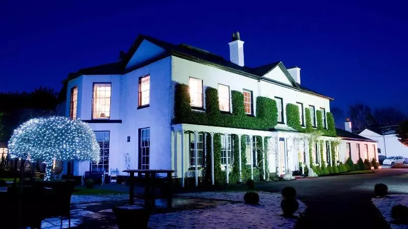 בית מלון כפרי Statham Lodge