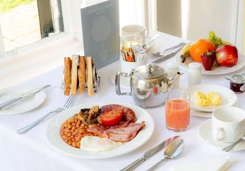 בית מלון כפרי Statham Lodge