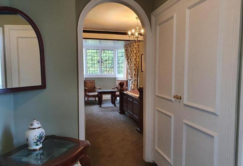 酒店 The Radnorshire Arms