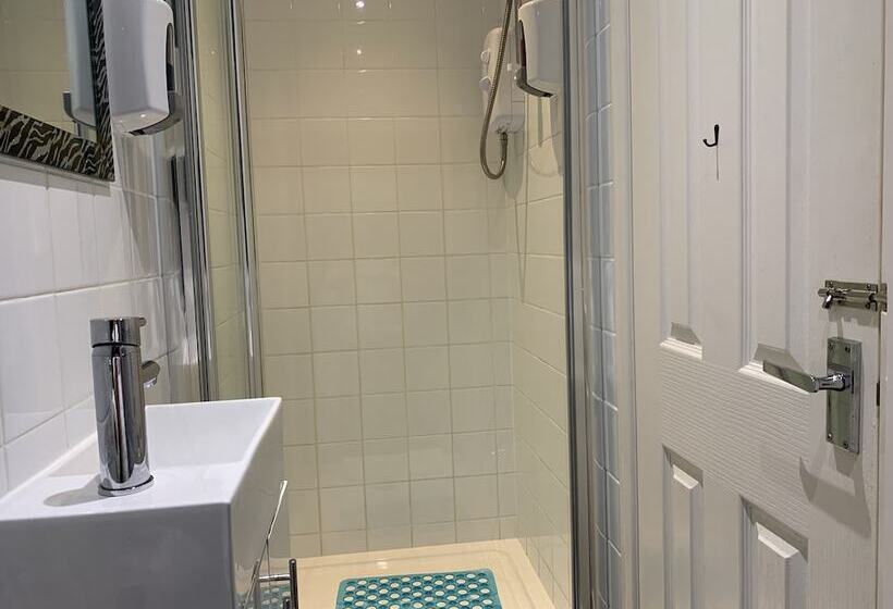 Hotel The Royal Clarence