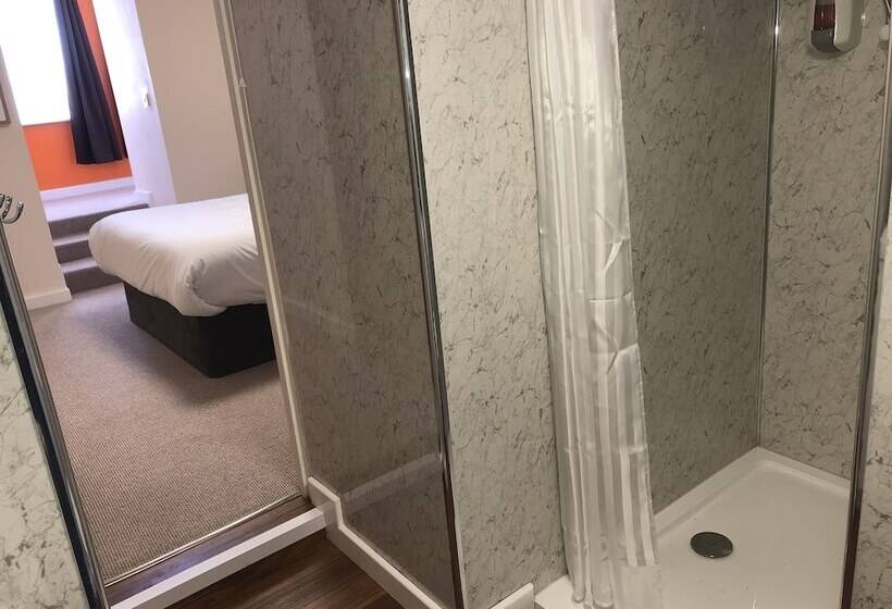 Hotel The Royal Clarence