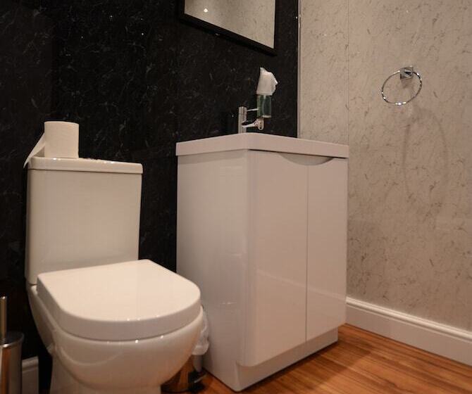 Hotel The Royal Clarence