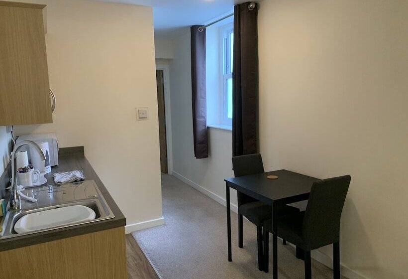 Hotel The Royal Clarence