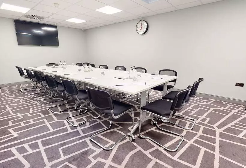 Village Hotel Cardiff