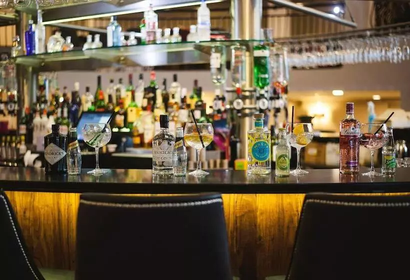 Отель Waterfoot