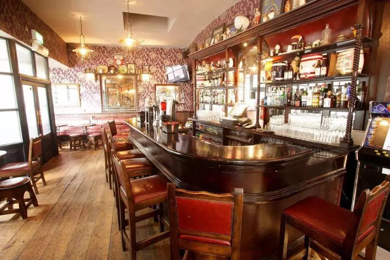 Отель Waterfoot