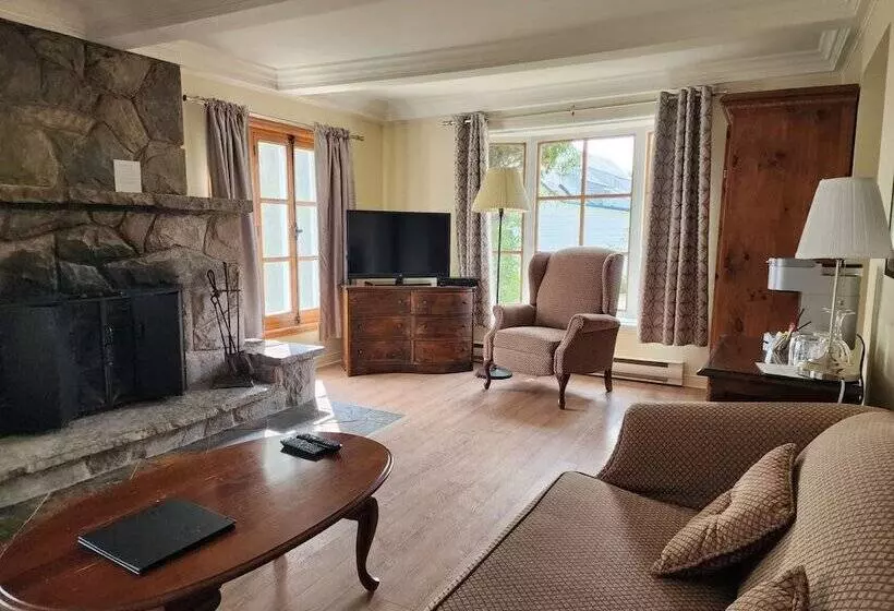 هتل Auberge Des Nuages