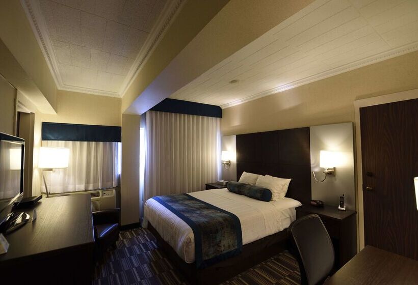 ホテル Best Western Downtown Sudbury