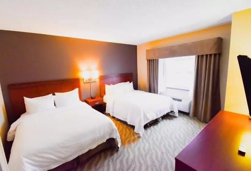 ホテル Canad Inns Destination Centre Garden City