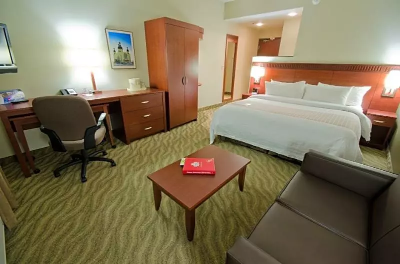 ホテル Canad Inns Destination Centre Garden City