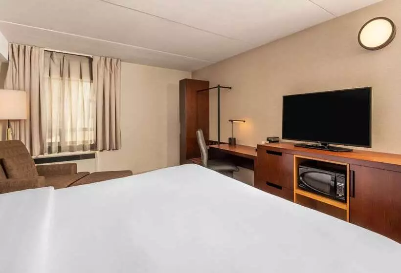 酒店 Comfort Inn West