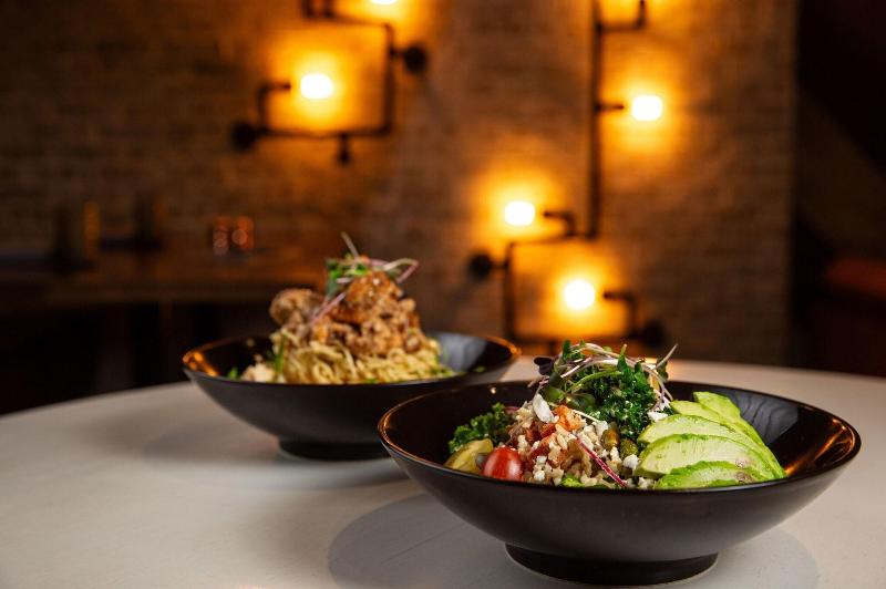 Delta Hotels By Marriott Edmonton Centre Suites