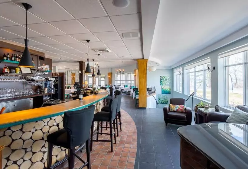 בית מלון כפרי Lac Brome