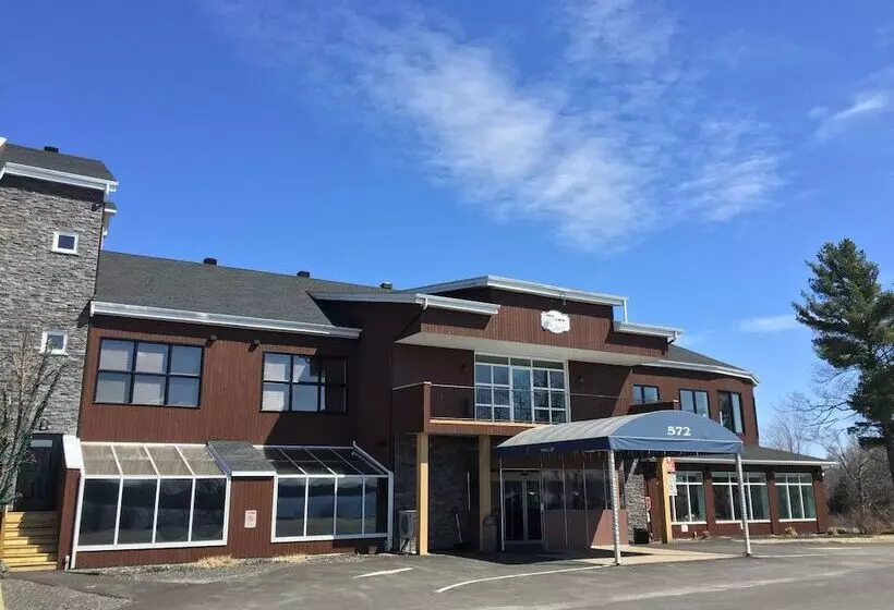 בית מלון כפרי Lac Brome