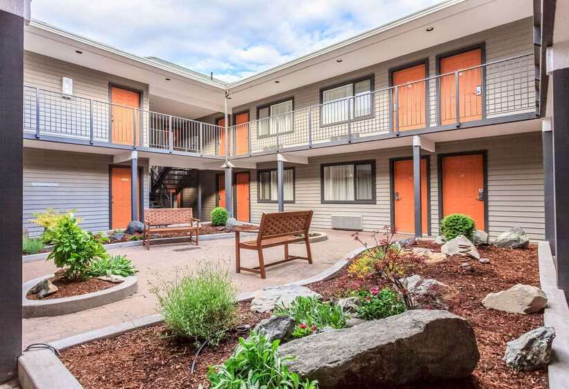 فندق Quality Inn