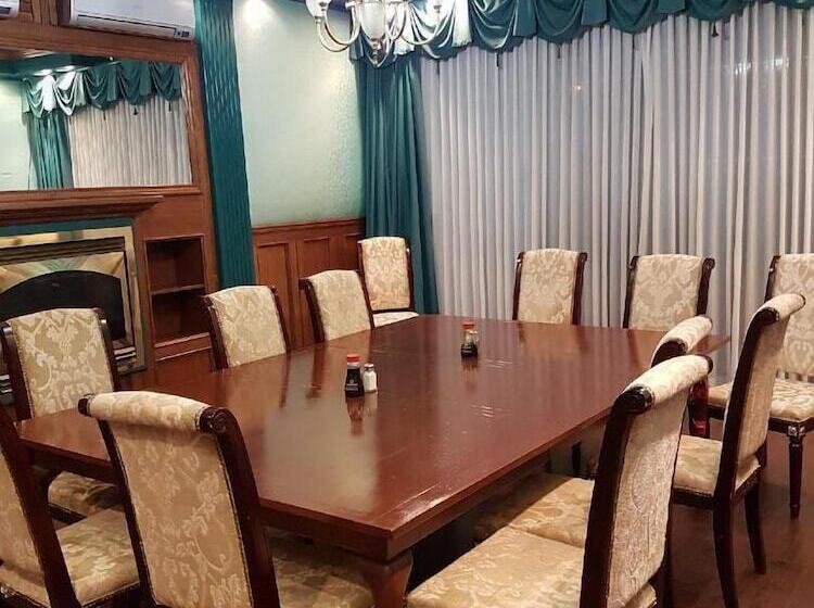 فندق Quality Inn