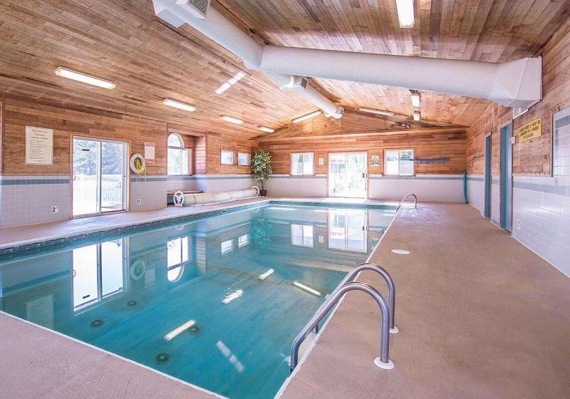 فندق Quality Inn