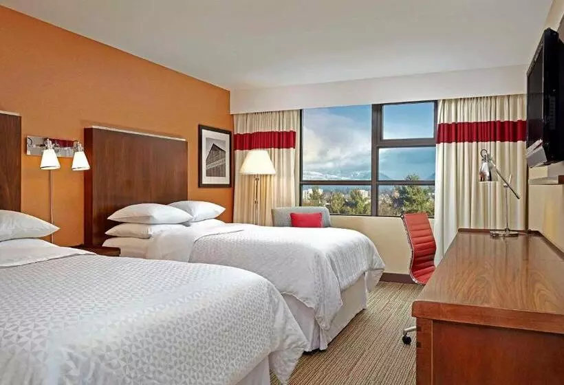 Grand Park Hotel Vancouver Airport, Ascend Hotel Collection