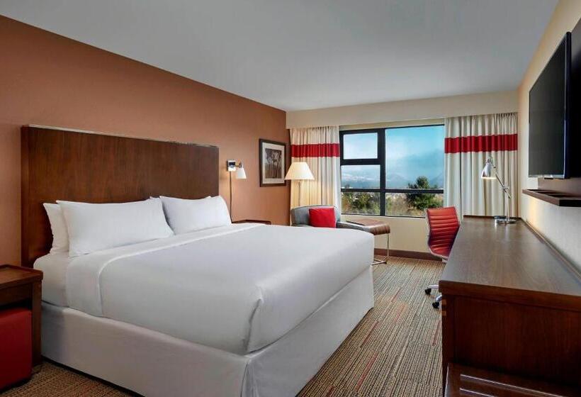 Grand Park Hotel Vancouver Airport, Ascend Hotel Collection