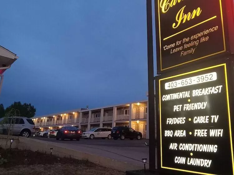 모텔 Cardston Inn